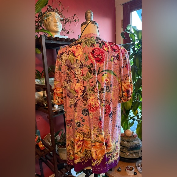 Johnny Was Floral Pink Top - Picture 2 of 4